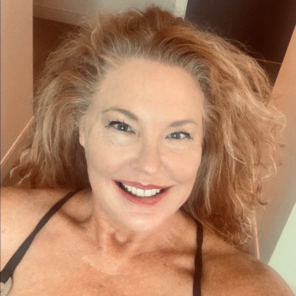 Meet your Posher, Catherine